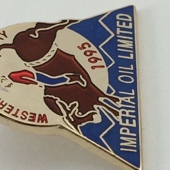 Vintage Western Heritage Day Alberta Imperial Oil Lapel Pin 1995 Rodeo Cowboy - Picture 9 of 12